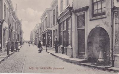 Oeverstraat